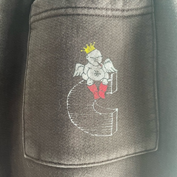 Cherry Sweatpants - Picture 5 of 6